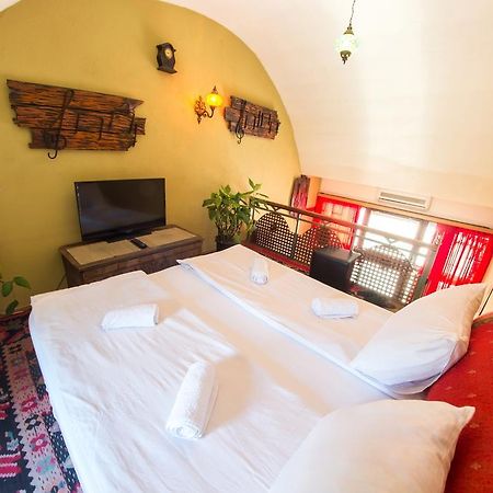 Cozy Studio Apartment Next To The Old Bridge Mostar Exteriör bild