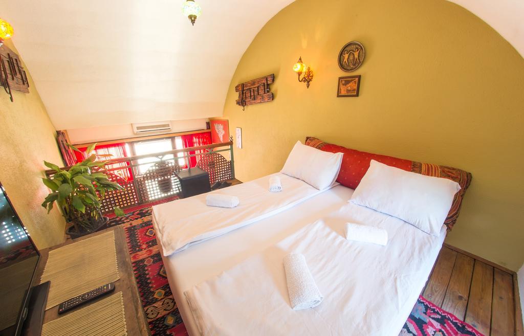 Cozy Studio Apartment Next To The Old Bridge Mostar Exteriör bild